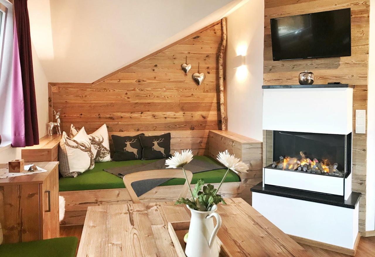 Alpendorf Auszeit Apartment Sankt Johann im Pongau Luaran gambar